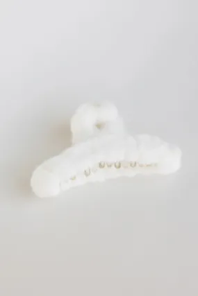 Fuzzy Claw Clip in Cream