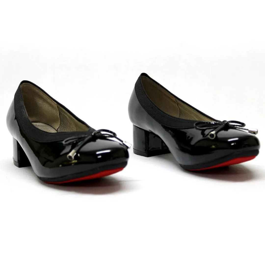 SOFTINO Red Bottom Black Pump